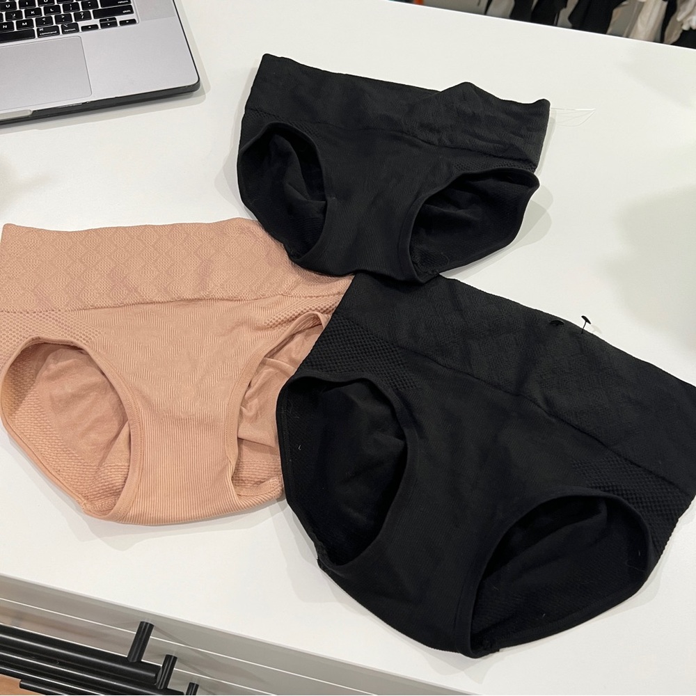 Bundle of 3 shapewear